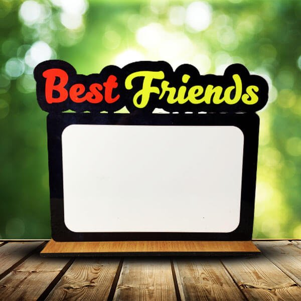 Friendship Day Gift - Friends Make The World Beautifule| Send Personalized  Gifts Online | eParv.in